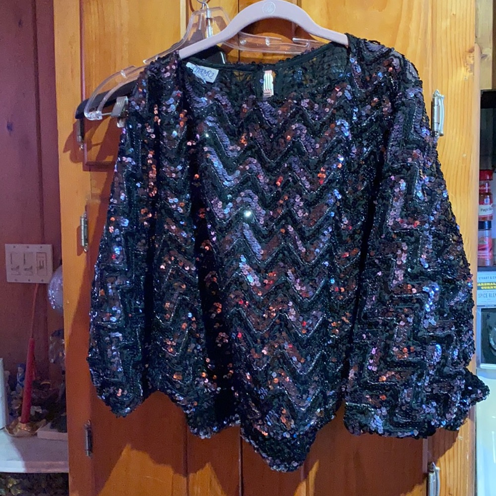 Adam’s Awesome design evening blouse
